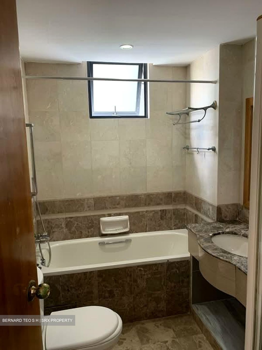 Regent Heights (D23), Condominium #565658041